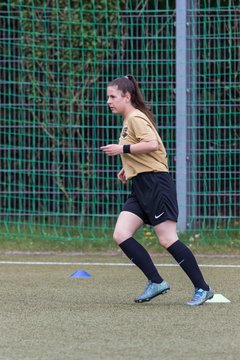 Bild 35 - B-Juniorinnen Pokalfinale SV Henstedt Ulzburg - SG Holstein Sued : 2:0